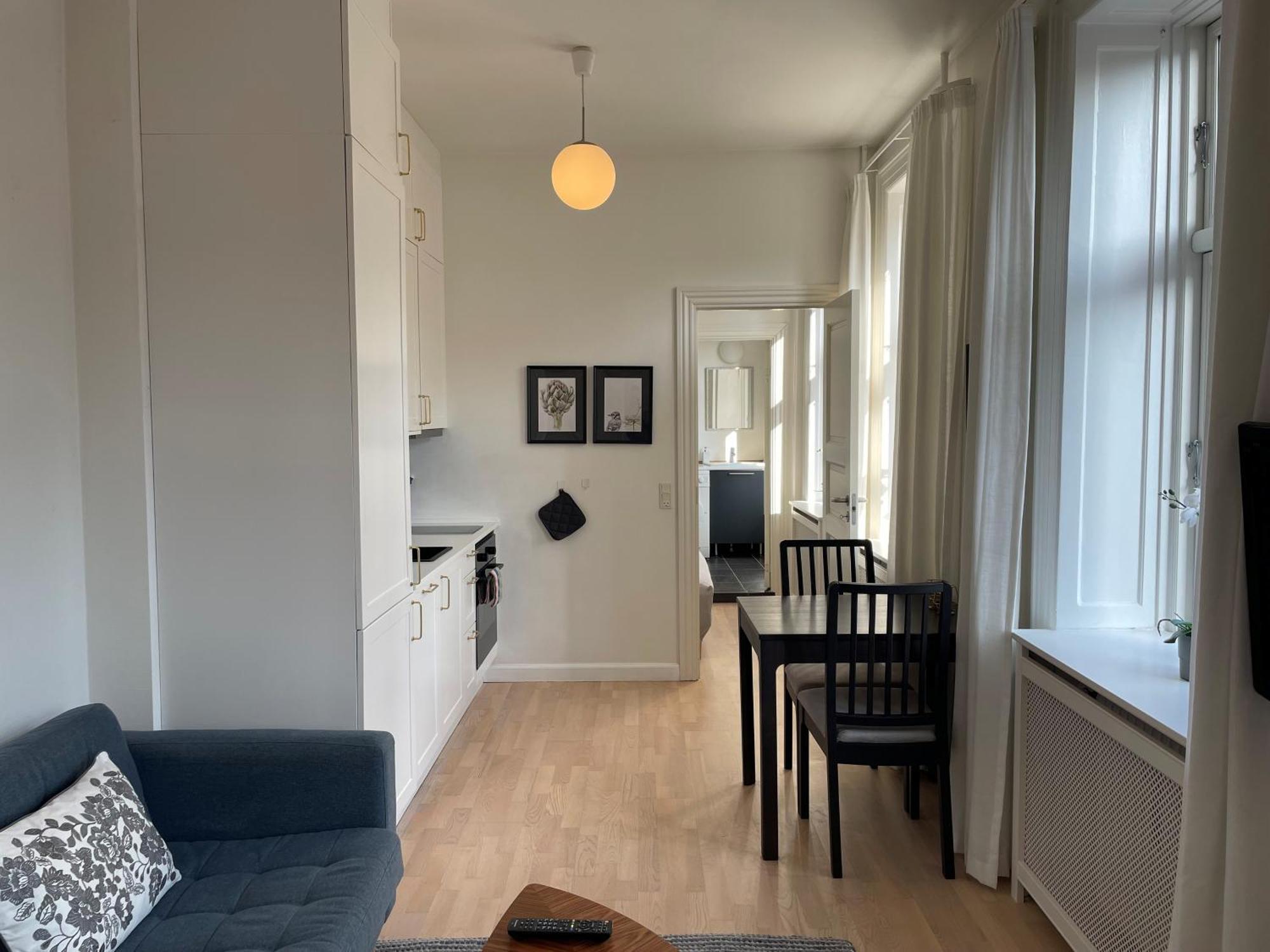 Apartment Stylish With Prime Location In Osterbro *